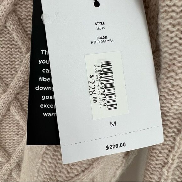 C by Bloomingdale’s Cashmere Sweater - Picture 5 of 5